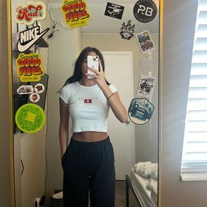 cute brandy melville shirt